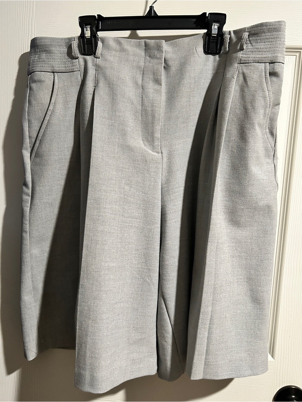 ZARA High Waisted Pleated Trouser Bermuda Shorts Gray XL